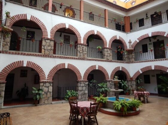 Hotel Molino del Rey - Photo2