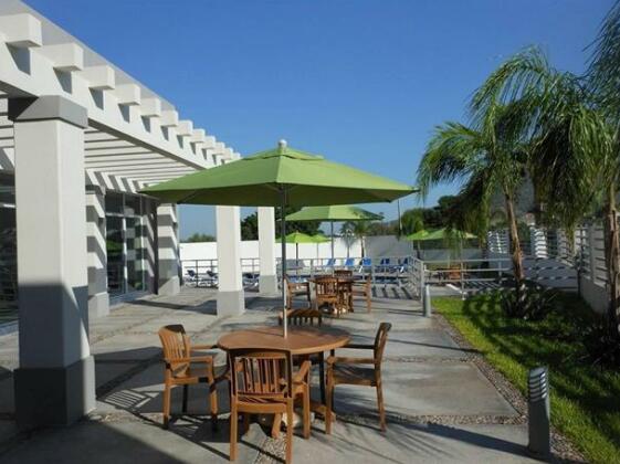 Holiday Inn Express Guaymas - Photo2