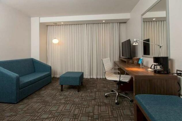 Hampton Inn by Hilton Hermosillo - Photo4