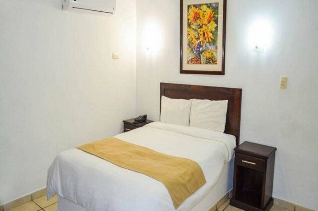 San Andres Hotel Hermosillo - Photo2