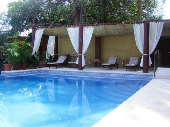 Hotel Villas Las Azucenas - Photo2