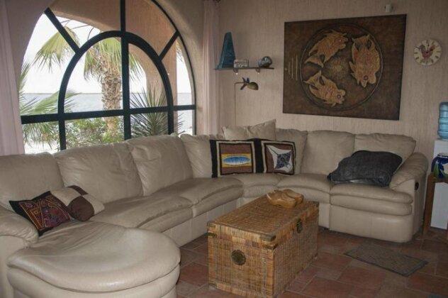 Casa Kootenay Waterfront Bnb - Photo5