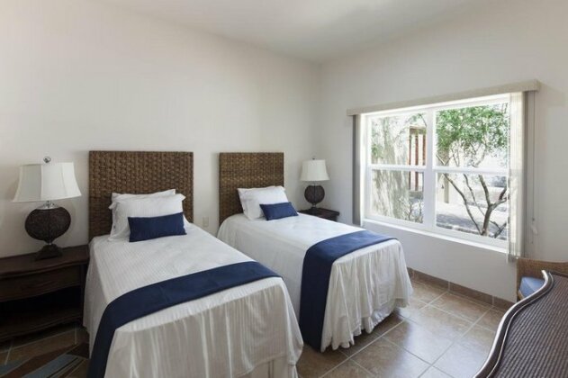 Las Colinas 24 by Costa Baja - Photo5
