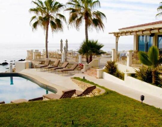 Punta Pescadero Paradise Resort