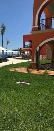 2br Spacious Lux Apt Sleeps 8 With Ocean View - Photo2