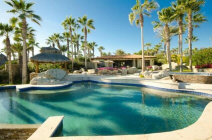 Imagine Renting a Luxury Beachfront Holiday Villa Cabo San Lucas Villa 1015