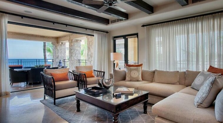 Picture Relaxing in this Luxury Holiday Home Cabo San Lucas Condo 1029 - Photo2