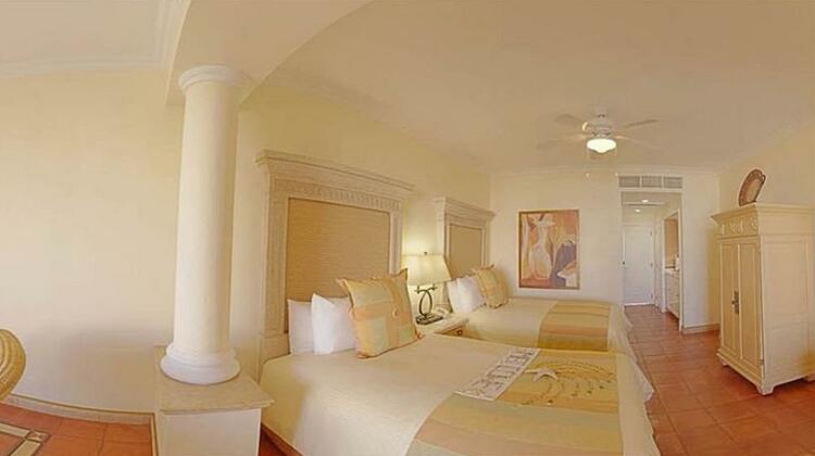 Suites at Rose Resort and Spa Cabo San Lucas - Photo3