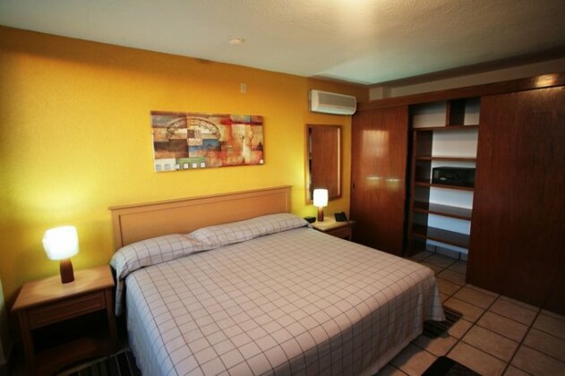 Sunrock Condo Hotel - Photo4