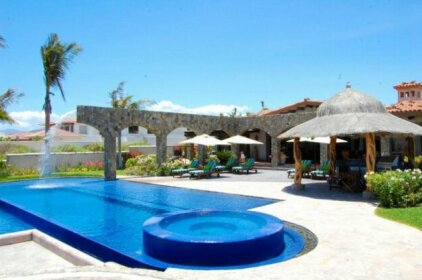 Villa Estero Flawless Oasis Steps from Sea of Cortez Sleeps 10
