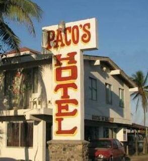 Pacos Hotel