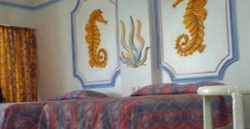 Hotel Y Suites Plaza Manzanillo - Photo4
