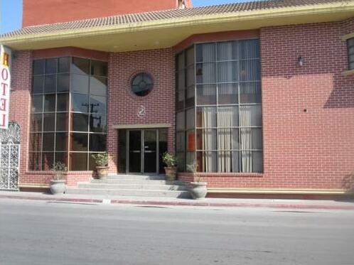 Hotel Senorial Matamoros - Photo2