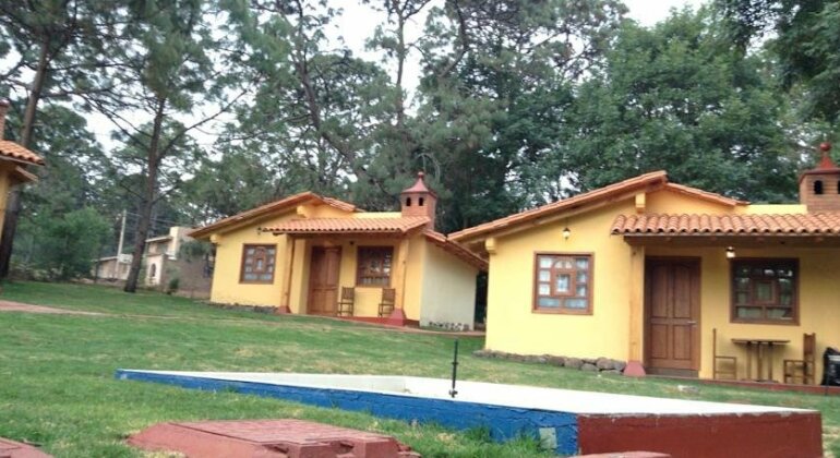 Cabanas Rosy
