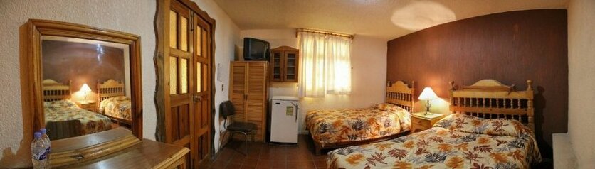 Hotel Plaza Mazamitla - Photo5