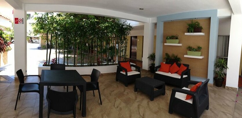 Hotel Azteca Inn Mazatlan - Photo4