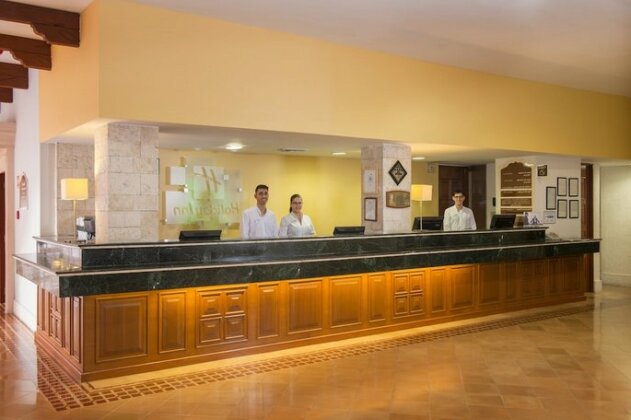 Holiday Inn Merida - Photo3