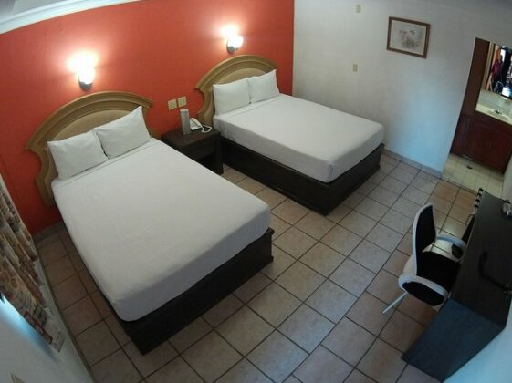 HotelCo Inn - Photo3
