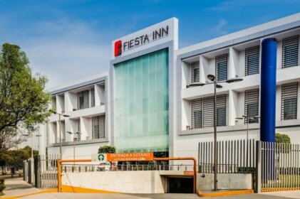 Fiesta Inn Plaza Central Aeropuerto