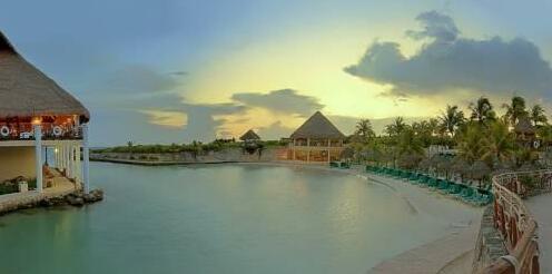 The Royal Club at Occidental Grand Xcaret All Inclusive - Photo2