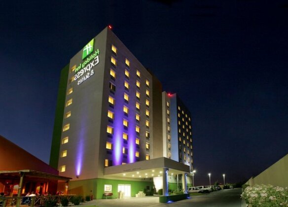 Holiday Inn Express & Suites Monterrey Aeropuerto - Photo2