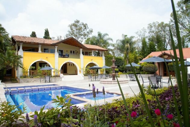 Hotel & Suites Hacienda Montesinos - Photo2