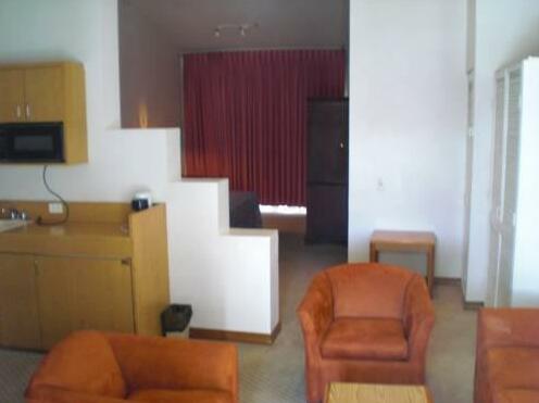 Hotel Santa Maria Nuevo Laredo - Photo4