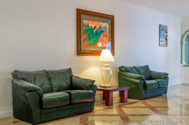 Quality Inn Nuevo Laredo - Photo5