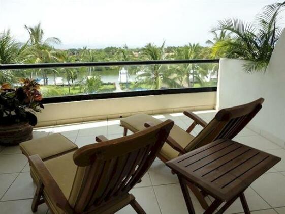 Unlimited Luxury Villas - Gran Marina Condo - Photo5
