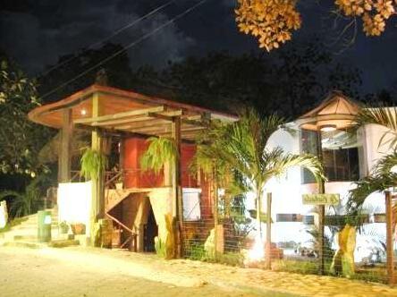 Yaxkin Hostel-Palenque