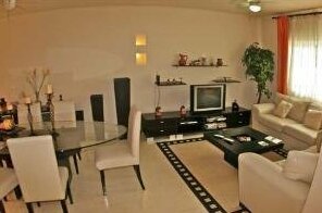 2 Br Condo With Elevator And Roof Top Terrace Bri 8671 - Photo3