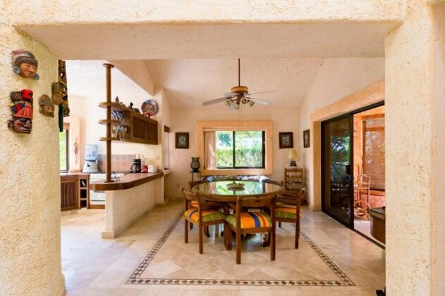 Lovely 2 Bedroom Home in Playacar - Photo3