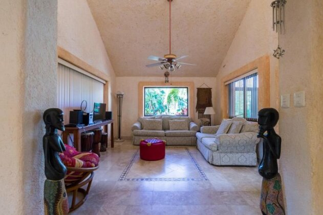 Lovely 2 Bedroom Home in Playacar - Photo4