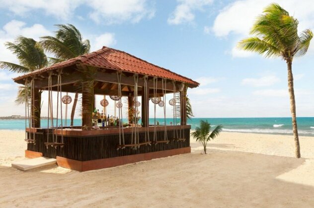 Panama Jack Resorts Gran Porto Playa del Carmen All Inclusive - Photo3