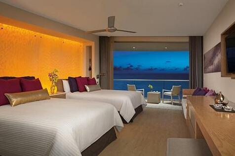 NEW Breathless Riviera Cancun Resorts & Spa - Photo5