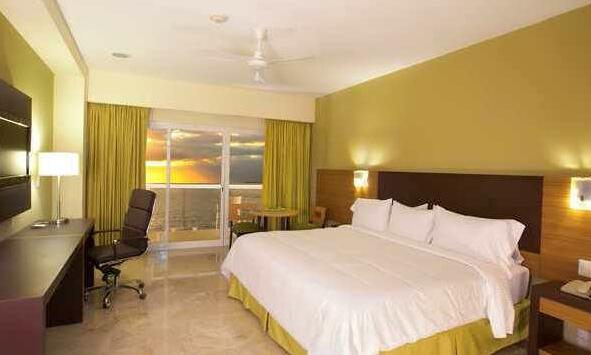Hilton Puerto Vallarta Resort All Inclusive