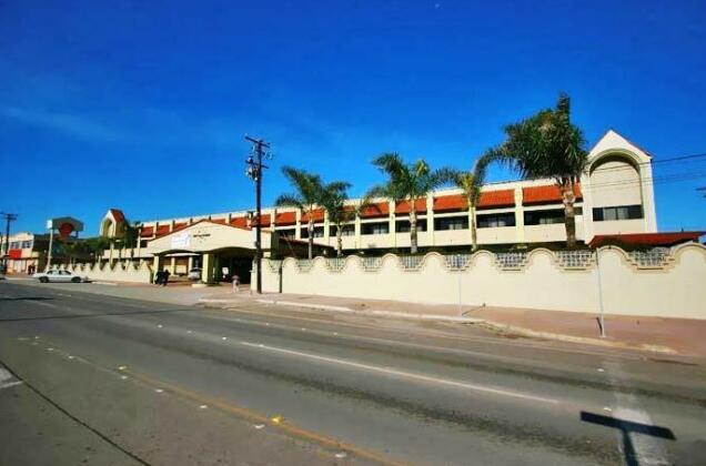 Del Mar Inn Rosarito - Photo2