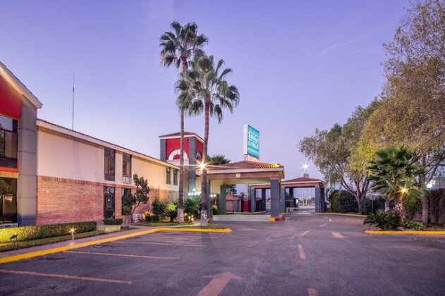 Four Points by Sheraton Saltillo - Photo2