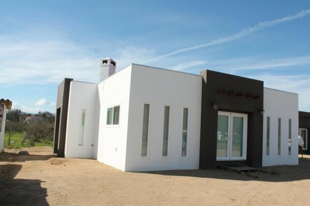 RD bed and bath - Photo2