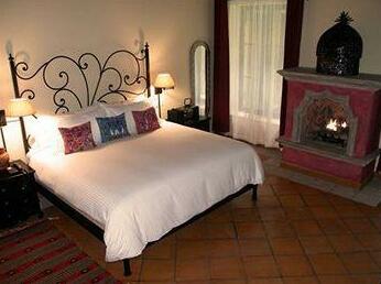Antigua Capilla Bed and Breakfast - Photo3