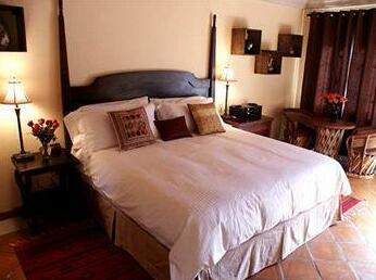 Antigua Capilla Bed and Breakfast - Photo5