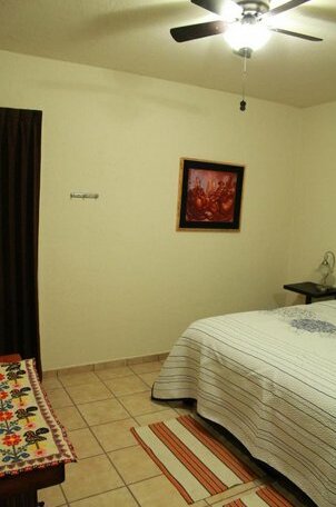 Casa Allende Rest Rooms - Photo3