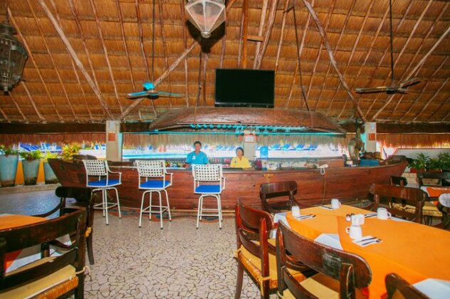 Casa del Mar Cozumel Hotel & Dive Resort - Photo3