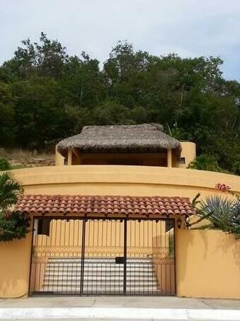 Gorgeous House for Rent in Huatulco