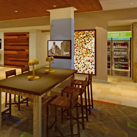 Holiday Inn Express & Suites Silao Aeropuerto Terminal - Photo2