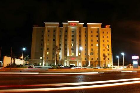Hampton Inn Tampico Airport - Photo3