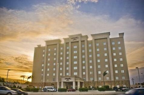 Hampton Inn Tampico Airport - Photo4