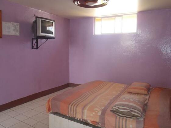Montel Africa - Photo3