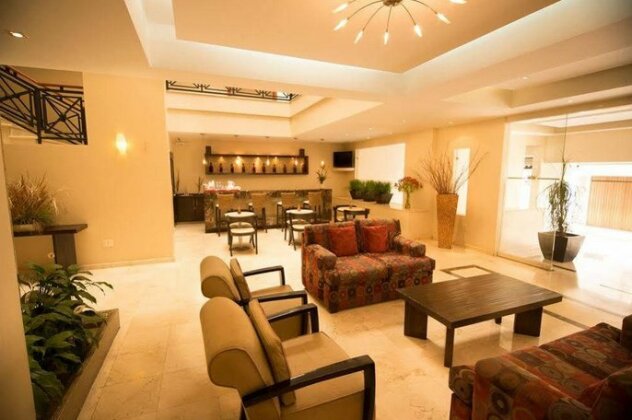 Hotel Magno Tepatitlan - Photo2