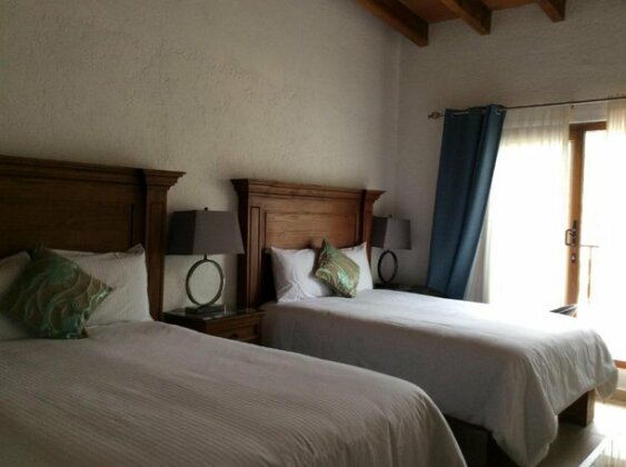 Hotel Concierge FLOR Y CANTO - Photo5